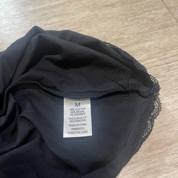 NWT PACSUN Elegant Black Lace Trim Top - Picture 8 of 8
